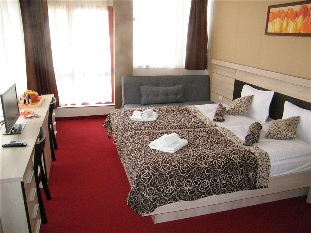 Hotel City Code Vizura Garni Renew Belgrado Buitenkant foto