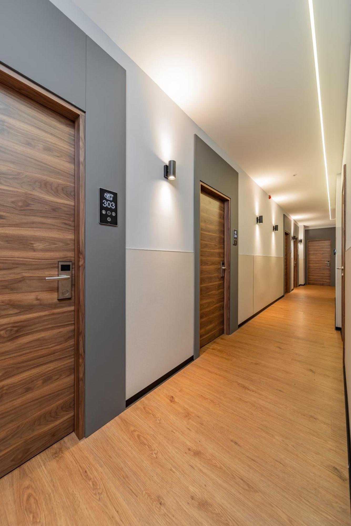 Hotel City Code Vizura Garni Renew Belgrado Buitenkant foto