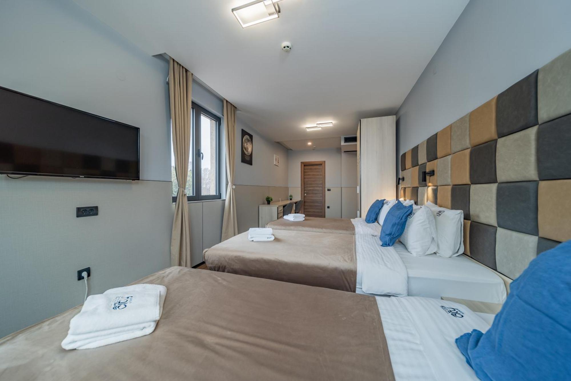 Hotel City Code Vizura Garni Renew Belgrado Buitenkant foto